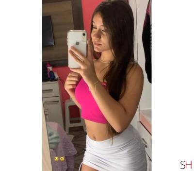 19Yrs Old Escort Santa Catarina Image - 1