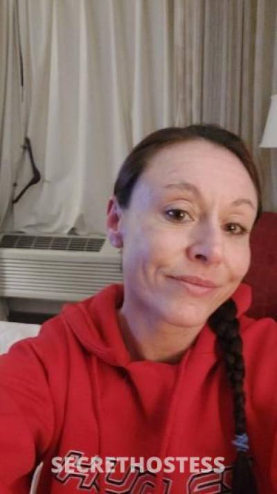33Yrs Old Escort Mankato MN Image - 1