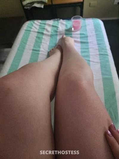 Curvy Tattooed Doll - Kink-friendly, private and discrete in Canberra