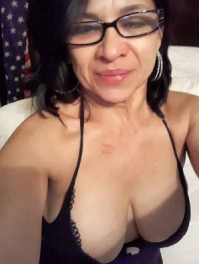 56Yrs Old Escort 53KG 5CM Tall Addison IL Image - 1