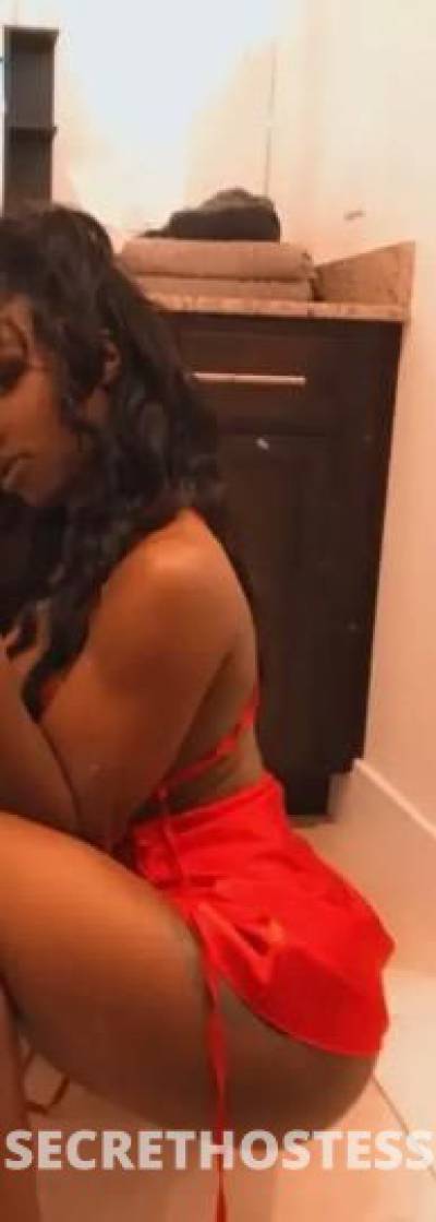 23 year old Escort in Cedar Rapids IA .COCO. special today only