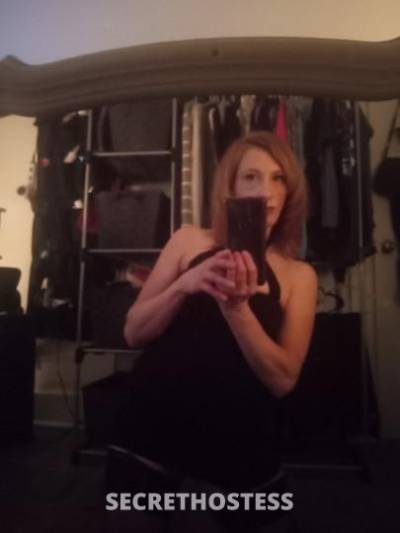 Erin 54Yrs Old Escort Detroit MI Image - 3