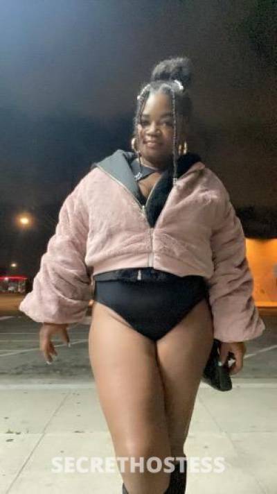 Juicy 24Yrs Old Escort Orange County CA Image - 4