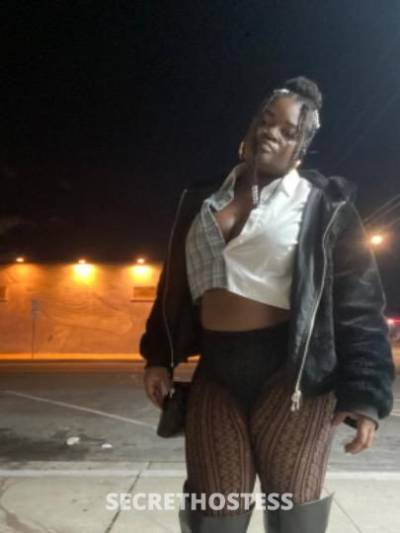 Juicy 24Yrs Old Escort Orange County CA Image - 11