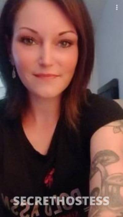 28 year old Escort in Memphis TN Discrete and serious inquiries only