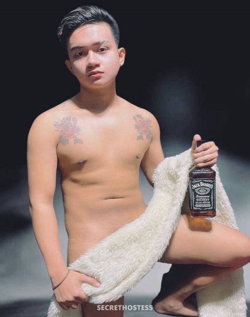 Kyle, Male escort Escorts Manila Philippines