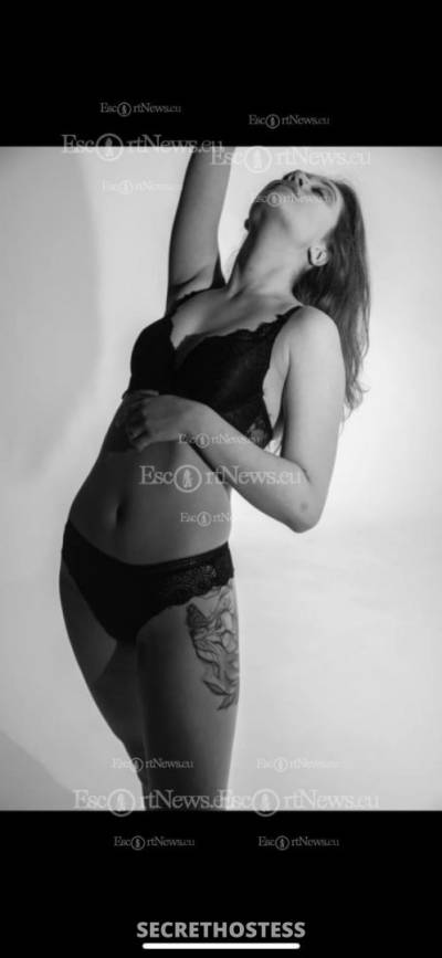 18 Year Old European Escort Dubai Brunette - Image 1