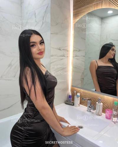 19Yrs Old Escort 65KG 175CM Tall Dubai Image - 6