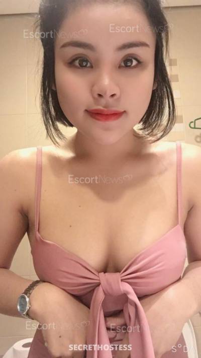 20 Year Old Asian Escort Dubai - Image 5