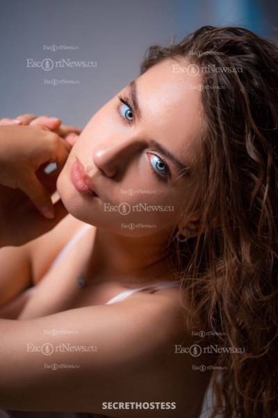 20Yrs Old Escort Dubai Image - 2