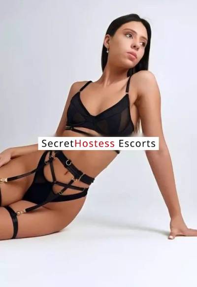 20Yrs Old Escort 50KG 175CM Tall Istanbul Image - 1