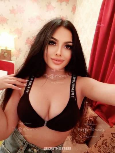 21Yrs Old Escort 70KG 175CM Tall Dubai Image - 4