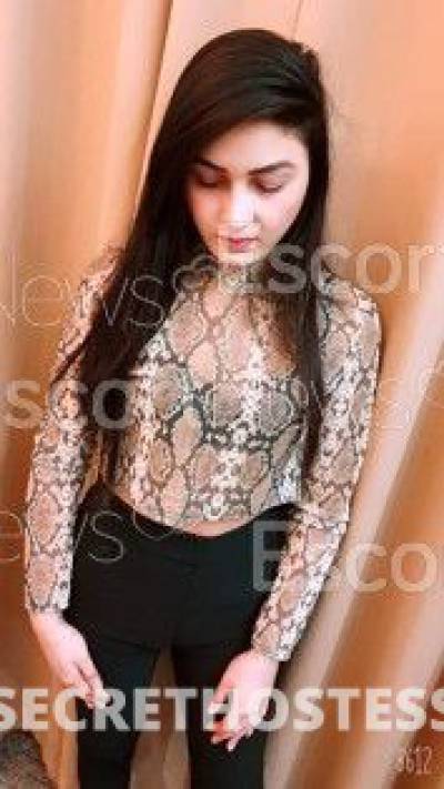 22Yrs Old Escort 50KG 165CM Tall Dubai Image - 1