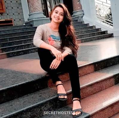 22Yrs Old Escort 175CM Tall Muscat Image - 1