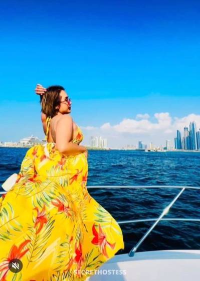 Tit, escort in Muscat