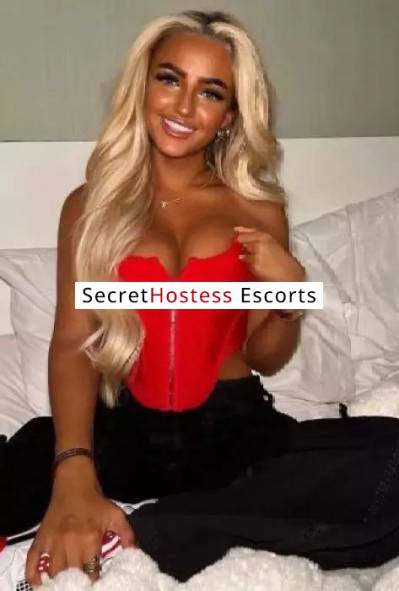 25 year old Ukrainian Escort in Budapest Viva