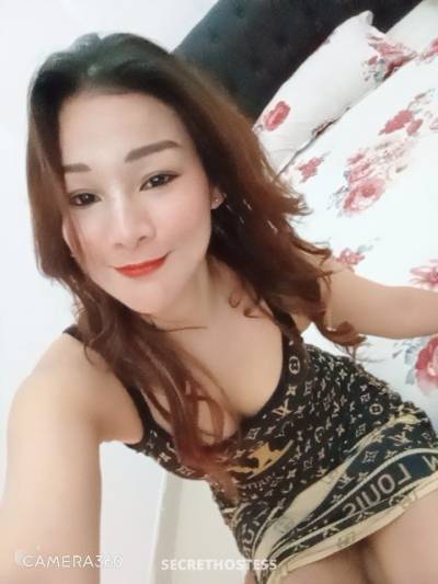 26 Year Old Asian Escort Muscat Brunette - Image 2