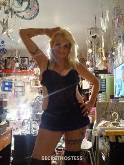 53Yrs Old Escort Brisbane Image - 9