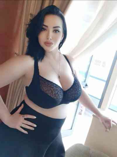 20Yrs Old Escort Size 28 52KG 168CM Tall Jeddah Image - 1