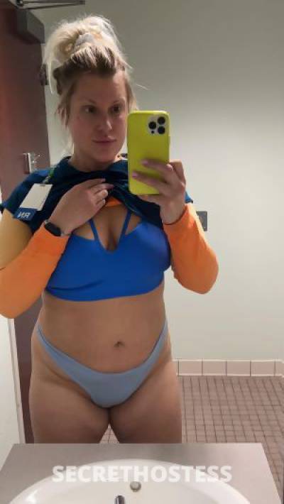 30 yrs old married.mom.enjoy 69 style play.totally freesex in Utica NY