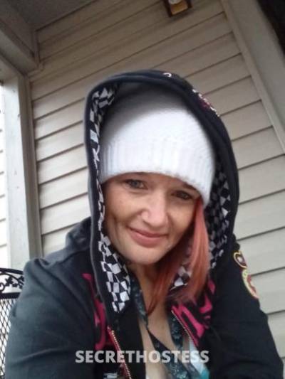 36 year old Escort in Memphis TN Lady in the streets but a freak in the sheets