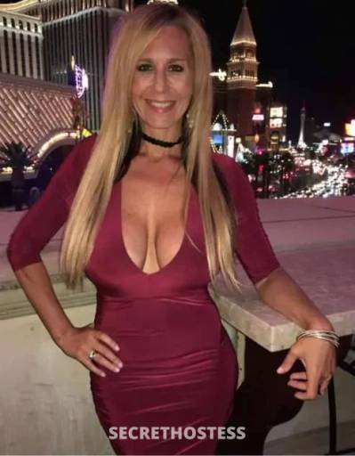 Laura  🌟 46Yrs Old Escort Utica NY Image - 1