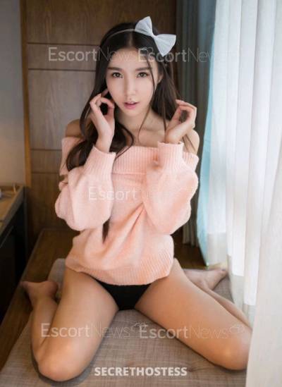 20 Year Old Asian Escort Abu Dhabi - Image 3