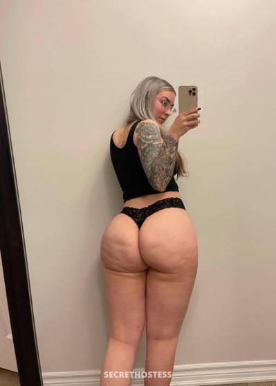 27 Year Old Hispanic Escort Edmonton Blonde - Image 2