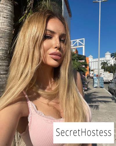 22 Year Old European Escort Warsaw Green eyes - Image 1