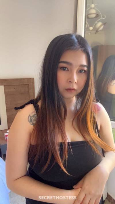 30 Year Old Asian Escort Muscat Brunette - Image 2