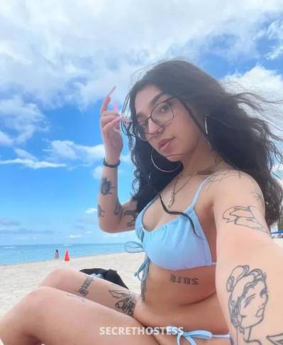 24 year old American Escort in El Paso TX xxxx-xxx-xxx xxxx-xxx-xxx ........HOT GIRL..NICE BOOB