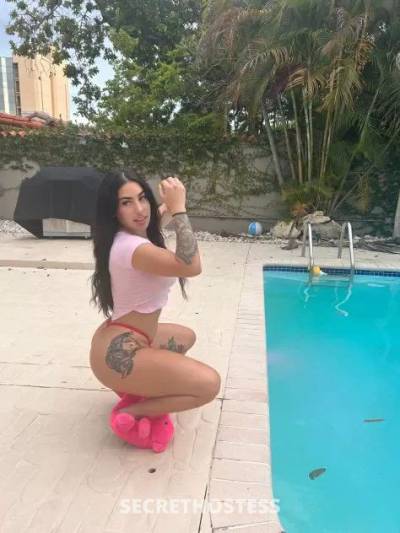 22 Year Old Cuban Escort Tampa FL - Image 2