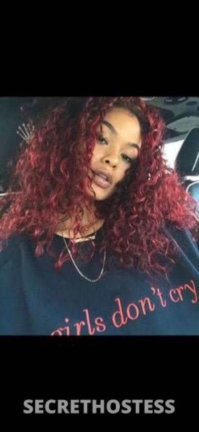 26 year old Escort in Des Moines IA let me heat you up