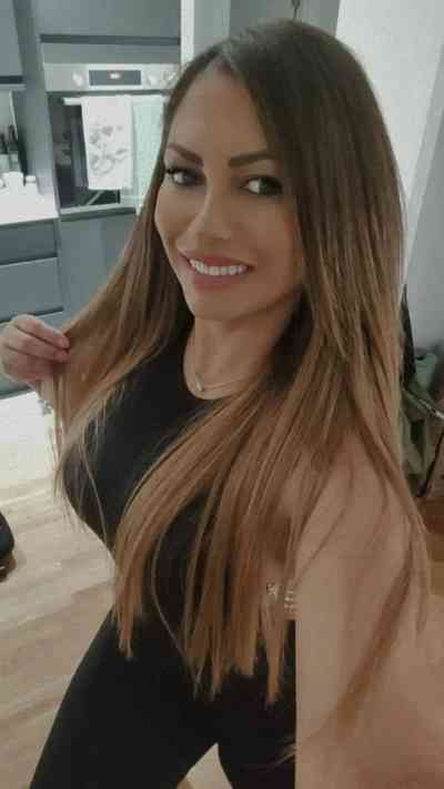 35 year old Brazilian Escort in London ?? Exotic Laura From Brazil massage with happy ending