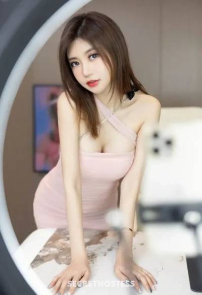 25 Year Old Asian Escort Fort Lauderdale FL - Image 4