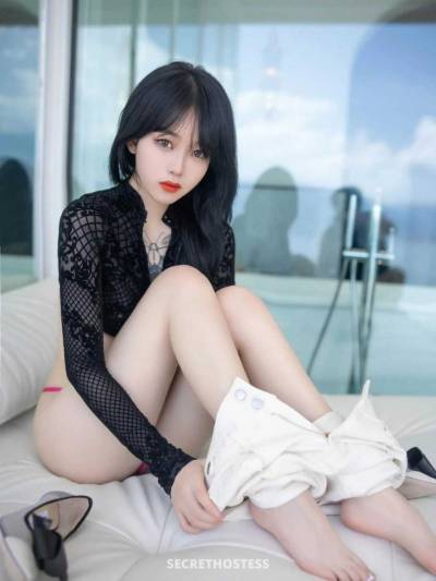 22 Year Old Asian Escort Los Angeles CA - Image 4