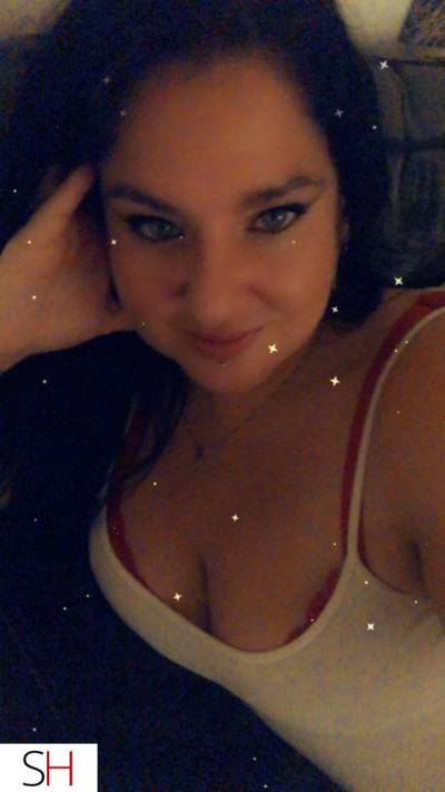 39 year old Escort in Winnipeg Sunday funday let’s play