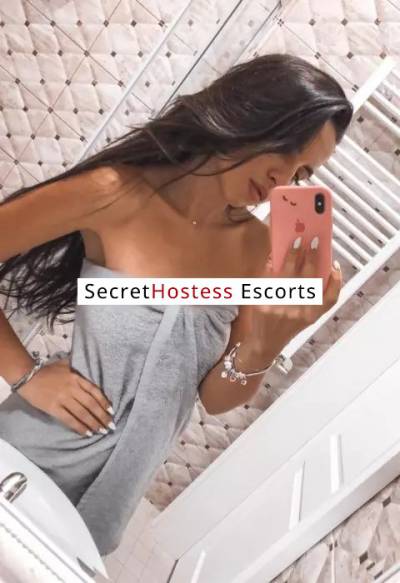 25 year old Ukrainian Escort in Paris Alena
