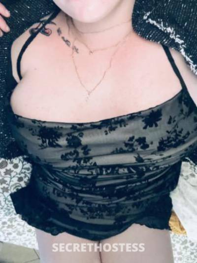 28 year old Escort in Treasure Coast FL Hangout with a hottie! Outcall only! Available
