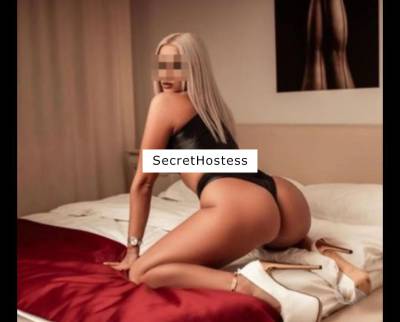 Karla is a fresh blonde lady who exclusively offers outcall  in Watford