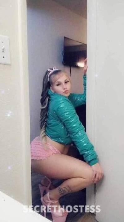 25 year old Escort in Stockton CA Incall/out call snow ready to blow