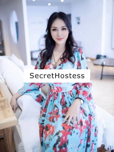 30 Year Old Chinese Escort Auckland - Image 4