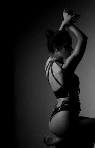 24 year old Escort in Darlinghurst Sydney Nuru body2body massage
