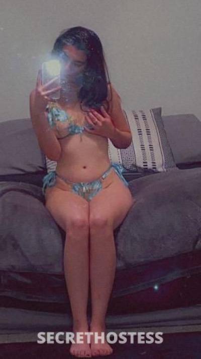 22 year old Escort in Wichita KS Petite Snowbunny ❤ Must Read Ad