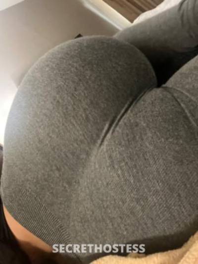 Candy 21Yrs Old Escort Decatur IL Image - 1