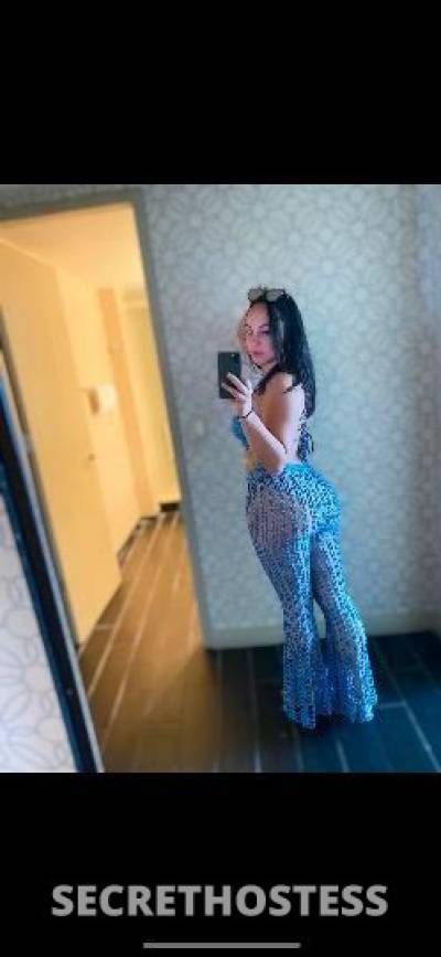 29 year old Escort in Wilmington NC Sexy classy brunette looking for some fun
