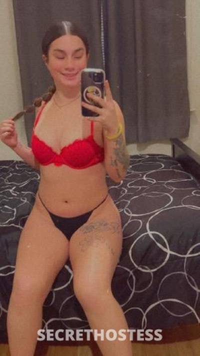 22 year old Asian Escort in Oakland CA Asian snowbunny