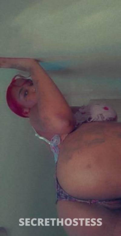 22 year old Escort in Winston-Salem NC JuicyFruit