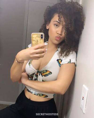   sarahleahbobby 26Yrs Old Escort Bloomington IL Image - 2