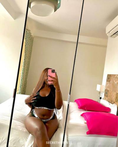 23Yrs Old Escort 159CM Tall Dubai Image - 1